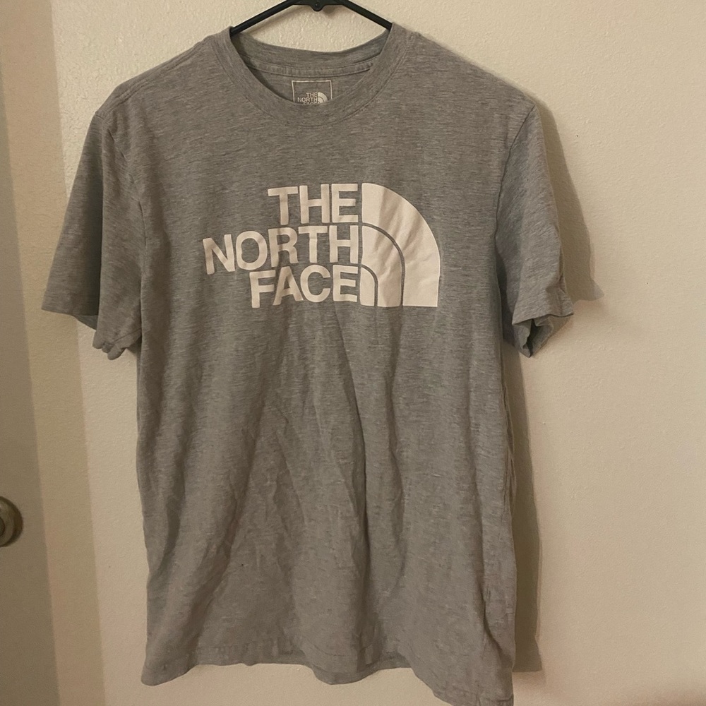 North Face grey t-shirt medium